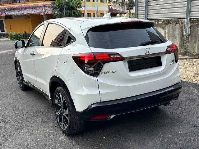 2021 Honda HR-V 1.8 RS FACELIFT ✅ 53k KM Mileage ✅ - 4