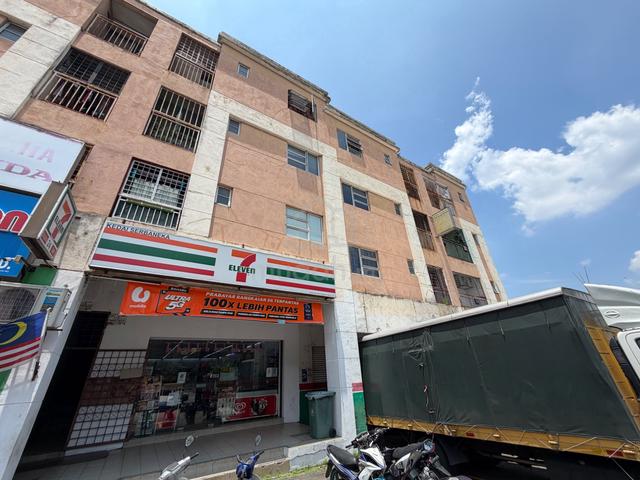 Taman Rawang Mutiara 1