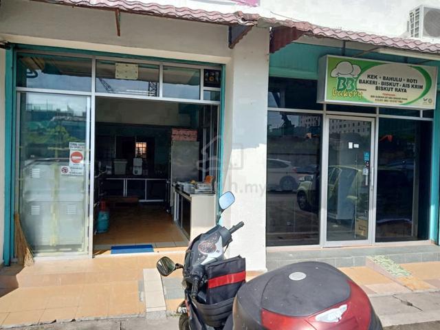 Ground Floor Low Cost Shop Lot Flat Cempaka, Batu Cave 1