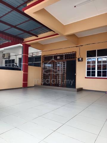Bilik untuk disewa Taman Desa Caely 1