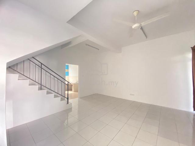 Double-storey terrace house Seri Mahkota Permai, Kuantan 3