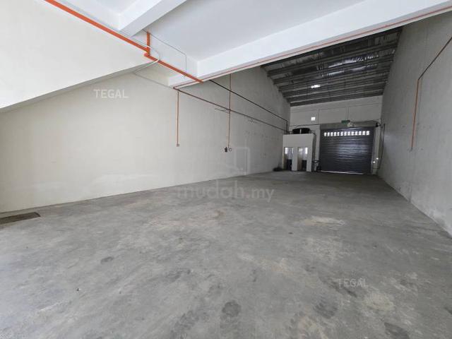 Good Cond Ready Cf 24x100 Bukit Kemuning 1.5 Storey Factory Seksyen 34 1