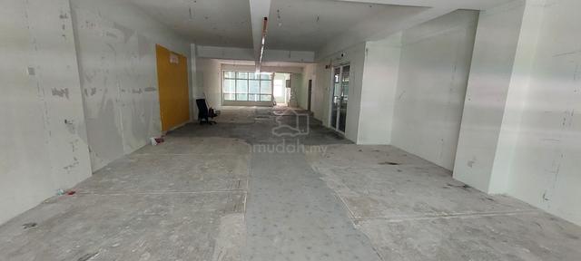 IOI Boulevard, Puchong. Office to let 1