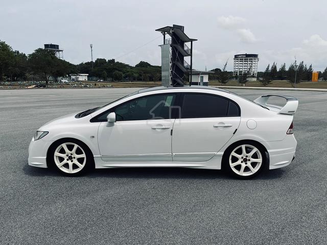 Honda Civic FD 1.8 - 3