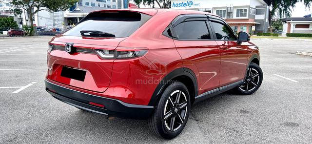 2022 Honda HR-V 1.5 (A) LIKE NEW UNDER WARRANTY - 3