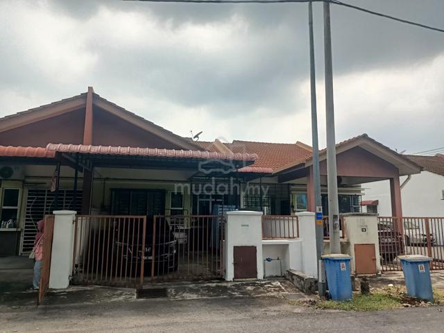Taman Dato Hormat Telok Panglima Garang Freehold 1Storey Open Facing 1