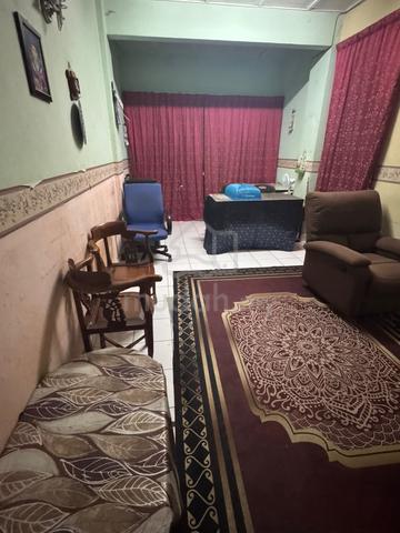 Apartment Nilai Perdana 1