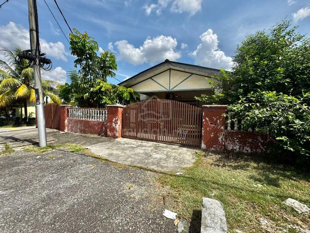 TAMAN SAUJANA, PLENTONG- TANAH LOT (6,415sqft) 4 RUMAH SEWA / NON BUMI 1