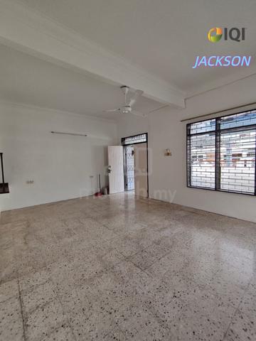 Rare Unit !! Chai Leng Park Nice 2 Sty Terrace Corner Aircon unit Rent 1