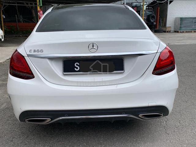 2019 Mercedes Benz C300 2.0 AMG LINE (CKD) (A) - 2