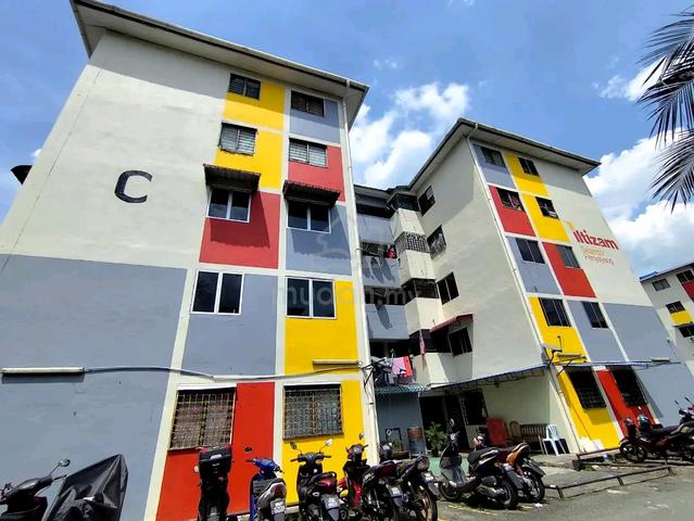Taman Subang Perdana Flat 1