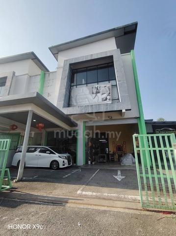 Beranang Semenyih CORNER LOT 2.5 Storey SEMI D Factory 1