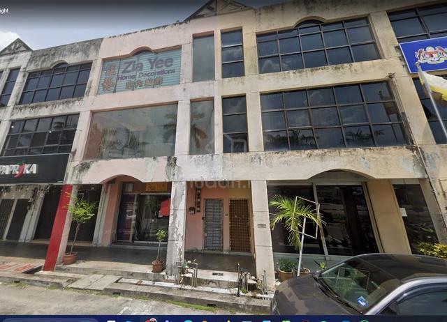 1st & 2nd Floor Rent (Just Next To JPN Parit Buntar) 1