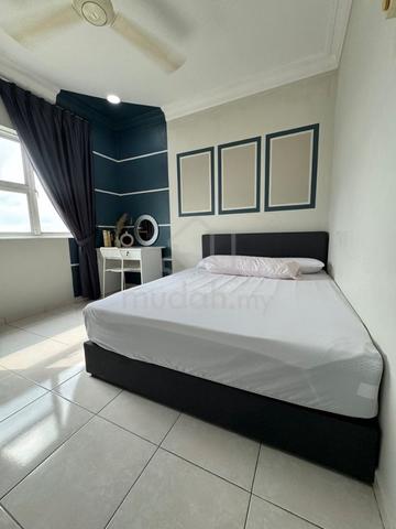 Clean & Cozy Middle Room | Direct Owner | Linked to Puchong LRT🚝 1