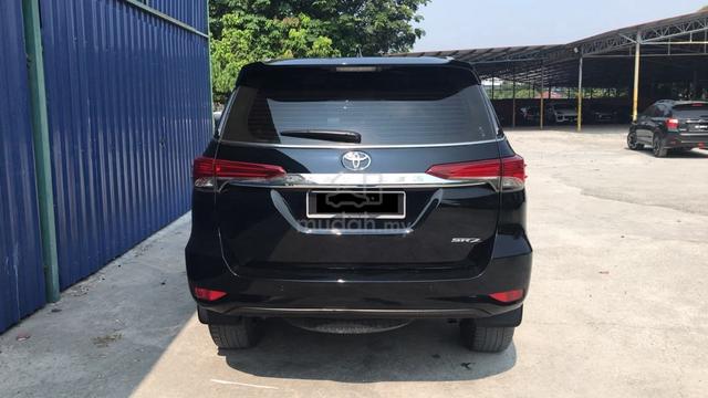 2019 Toyota FORTUNER 2.7 SRZ (loan kedai) - 3