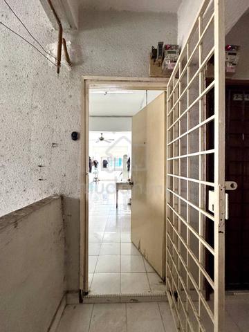 Desa Tun Razak Apartment 1