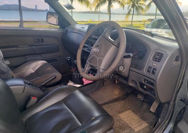 2009 Nissan FRONTIER 2.5 GRANROAD (M) - 1