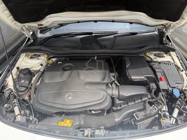2018 Mercedes Benz CLA-CLASS 1.6 180 AMG (A) - 4