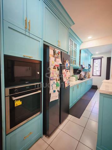 Fully Renovated 2-Storey Terraced Partial Furnished Move In Condition 1