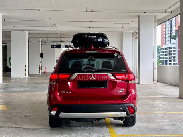 Mitsubishi OUTLANDER 2.0 AWD (A) ROOF BOX / 7 SEAT - 4