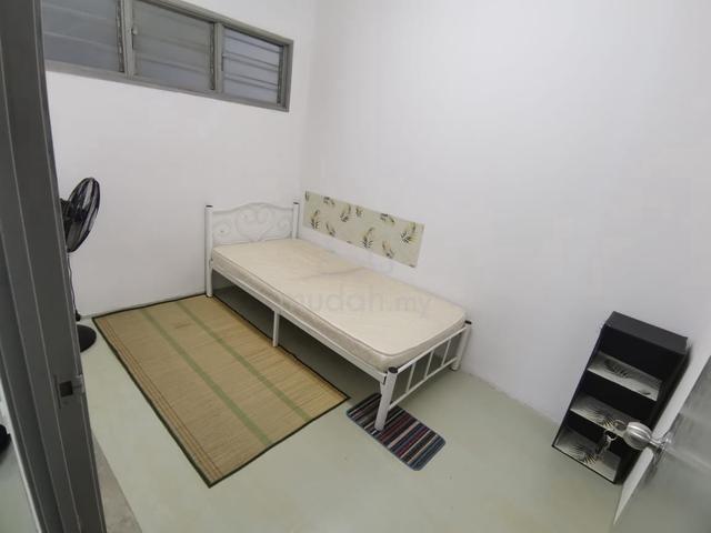 Bilik single (non-sharing) - Kenari Court Alam Perdana 1