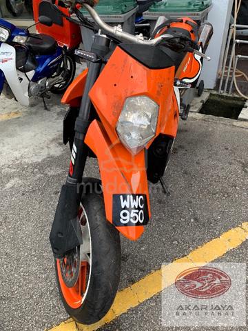 ktm rc8 2011