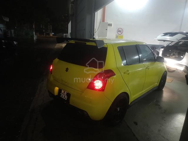 2010 Suzuki SWIFT 1.5 PREMIER (A) - 2