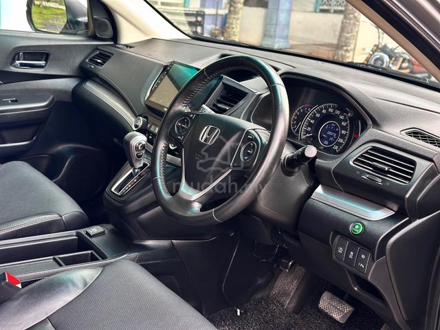2017 Honda CR-V 2.0 2WD FACELIFT (A) - 4