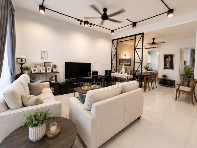 Eco Summer Charlton Fully Renovated 2 Storey House For Sale 1