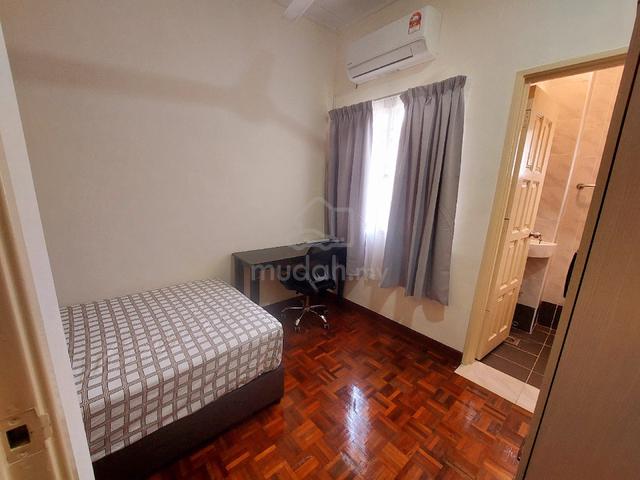 Putra Permai Seksyen 10/1A room for rent, Putra Heights Subang Jaya 1