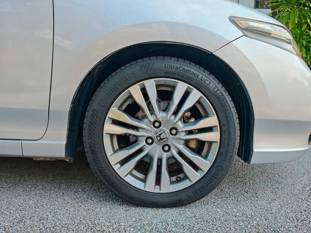 2013 Honda CITY 1.5 E+ FACELIFT (A) - 3