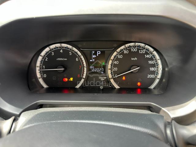 2025 Perodua ARUZ 1.5 AV (A) Milage 22K KM Only - 2