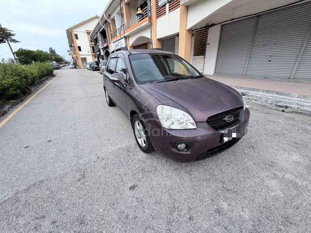 2011 NAZA KIA Rondo 2.0 Auto MPV Budget Ac Sejuk - 2