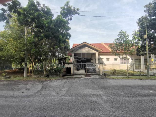 Taman Desa Akasia Semi D 1