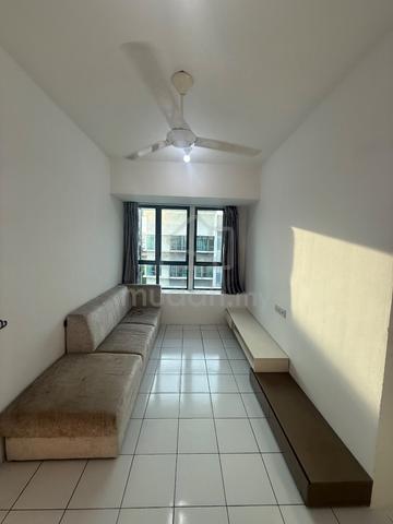 University Prime Condominium 1