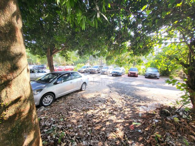 Oug Ground Floor Shoplot Facing Empty Parking Space for Rent 1