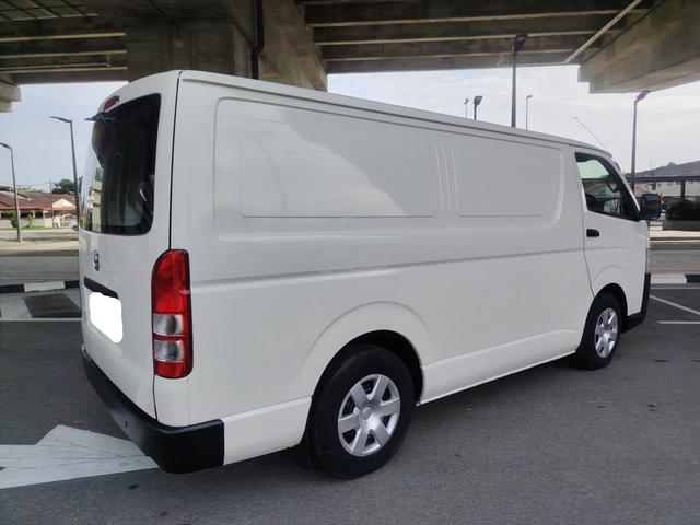 2017 Toyota Hiace 2.5 (M) Panel Van - 3