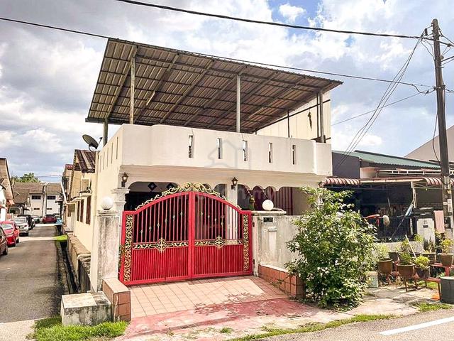 END LOT + EXTENDED ! 1.5 Storey Terrace, Taman Desa Jaya, Kepong KL 1