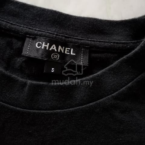 Chanel Black 1 Rue Cambon Paris T-Shirt  - photo 4 of 6