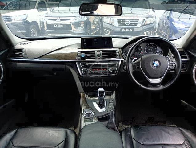 2012 BMW 328i 2.0 F30 (A) 8 Speed Luxury - 4