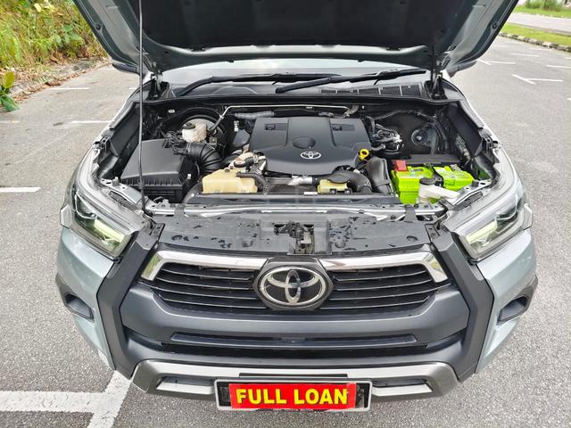 2022 Toyota Hilux 2.8 ROGUE (A)(1+1 YEAR WARRANTY) - 3