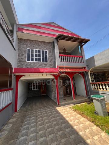 Jalan Temenggong Ahmad (RUMAH 5 BILIK) 1