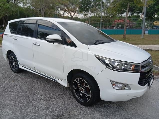 2017 Toyota INNOVA 2.0 G (A) - 2