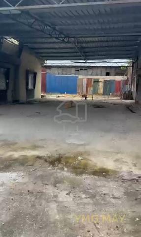 Bukit Kemuning Bukit Rimau Warehouse with bungalow house office 1