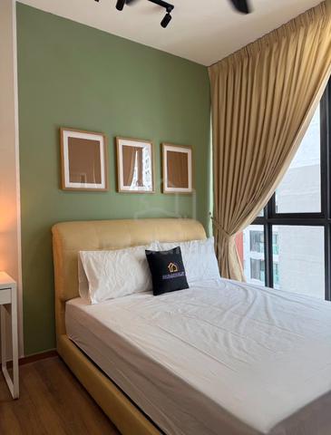 Amerin Seri Kembangan Fully Furnished Near MRT for rent (Male unit) 1