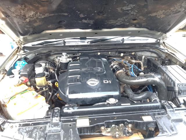 Nissan NAVARA 2.5 (A) 4x4 2013 / 2014 - 5