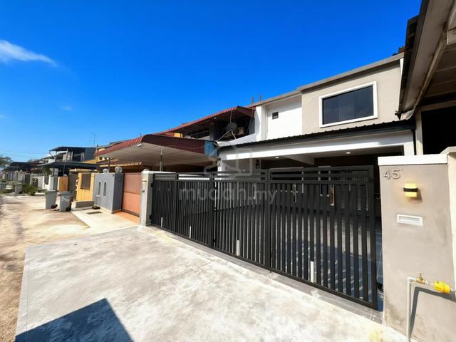 2 Sty Jalan Ronggeng Fully Renovated Extended Taman Skudai Baru Skudai 1