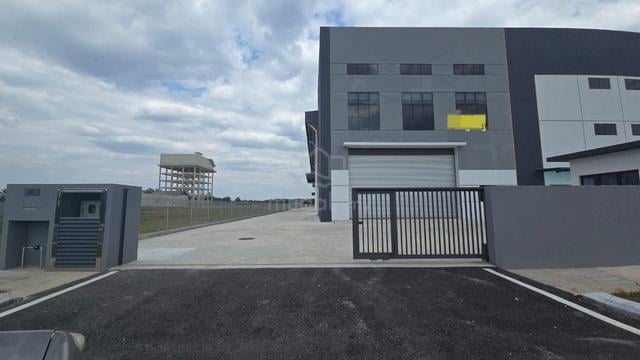 1.5 Storey Semi-D Factory, Etp @ Kii Jenjarom Industri Park (Q5586) 1