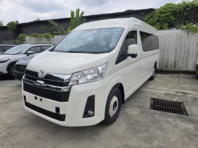 2026 Toyota HIACE 2.8SLWB WINDOW VAN (READY STOCK) - 1