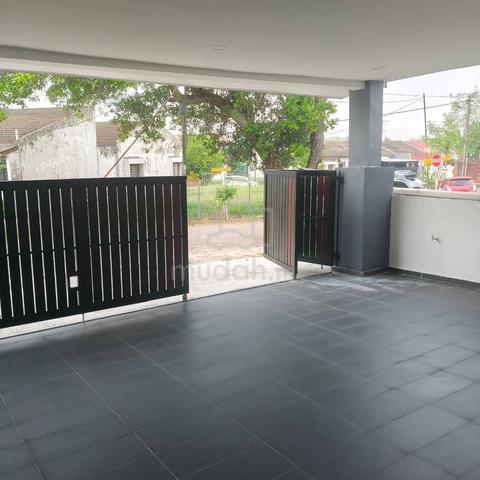 Fully Renovated Tampoi @ Taman Gembira Jalan Riang Single Storey House 1